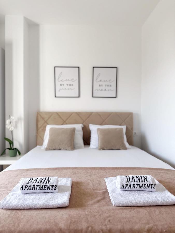 Danin Apartmani Bar Esterno foto