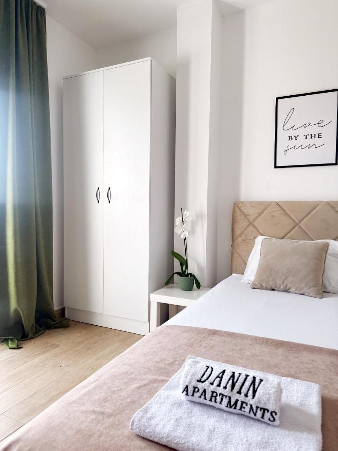 Danin Apartmani Bar Esterno foto